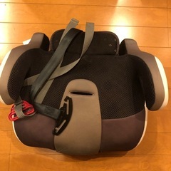 ジュニアシート　コンビの画像