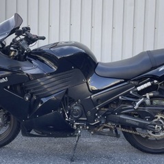 ZZR1400　オーリンズ 　バックステップ　バーハン　メッシュホース　LEDライト・ウインカー　中古の画像