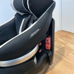 コンビ　チャイルドシートの画像