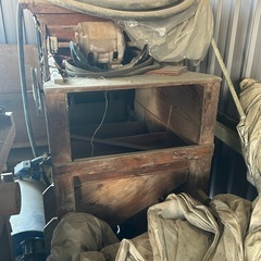 レトロ脱穀機　唐箕の画像