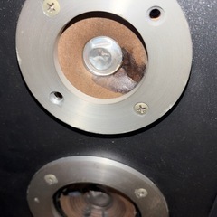 古いスピーカーの画像