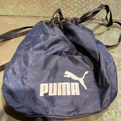 PUMAリュックサックの画像