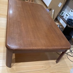 リビングテーブルの画像