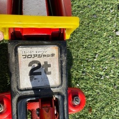 ジャッキ2tの画像