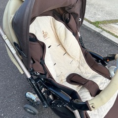 アップリカ　ベビーカー
の画像