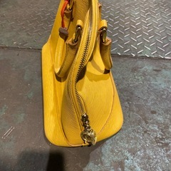 ハンドバッグの画像