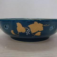 ★▲有田焼　金彩葡萄　瓢箪　菓子器　菓子鉢　盛鉢　丸皿　大鉢　直径20.5cm　箸付き　元箱★lの画像