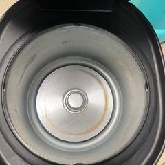 山善　2022年　マイコン炊飯ジャー　炊飯器　3合の画像