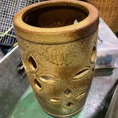 傘立て 陶器の画像