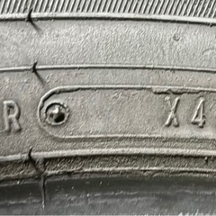 高年式 215/60R17 ダンロップスタッドレスタイヤ タイヤのみ4本 2024年製造の画像