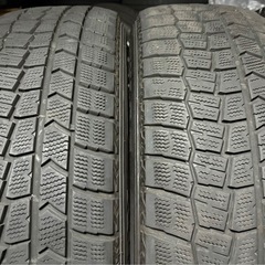 高年式 215/60R17 ダンロップスタッドレスタイヤ タイヤのみ4本 2024年製造の画像