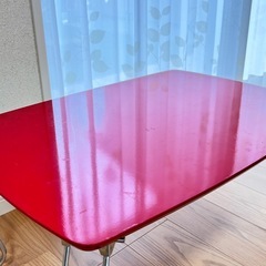 足折れテーブルの画像