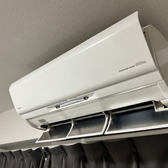 HITACHI エアコン　2019年式　RAS-JT36JE7 お掃除機能付きの画像