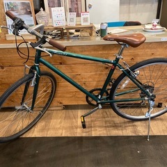 【前後タイヤ・チューブ新品！】6段変速　26インチクロスバイク　モスグリーンの画像