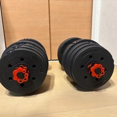 ダンベル片側1.25、1.5、2.0、2.5kg ×4 計7.25×4=29kgの画像