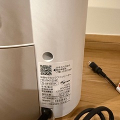 シャープ ファンヒーター 加湿器の画像