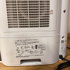 シャープ ファンヒーター 加湿器の画像