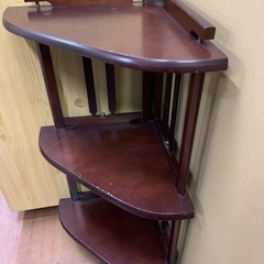 ★レトロ風★アンティーク・木製コーナーラック・飾り棚・3段・高さ85cm×幅52cm×奥行き37cm※商品の詳しい状態やサイズ等は現物にてご確認ください。の画像