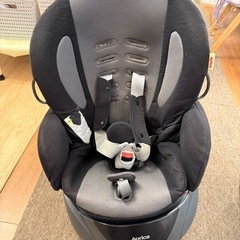アップリカ チャイルドシートの画像