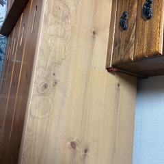 木製チェストの画像