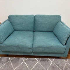 《23》ターコイズブルーソファの画像