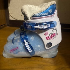 スキーブーツ（低学年向き）の画像