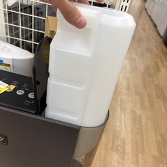 【ドリーム川西店御来店限定】☆ジモティー見たよ♪割引☆SHARP  加湿セラミックファンヒーター　2024年製　クリーニング済み 【99560000038665】の画像