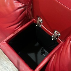 ニトリ　2人掛けソファー　電動ソファー　リクライニングソファー　レッドの画像