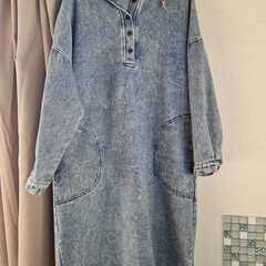 女性の服　サイズL　セットの画像