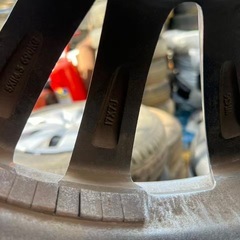 ヨコハマ
のスタントレスタイヤ の画像