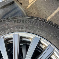 ヨコハマ
のスタントレスタイヤ の画像