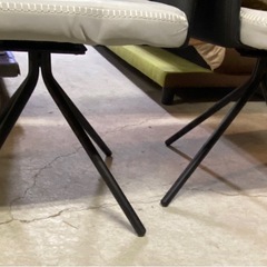 $ セラミック ダイニングテーブル 幅（約）90cm  回転ダイニングチェアーの画像