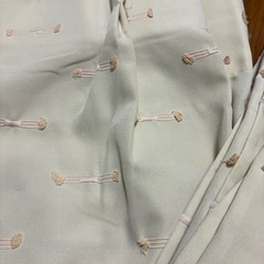 カーテンの画像