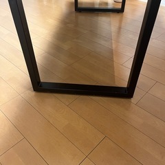 ダイニングテーブルの画像