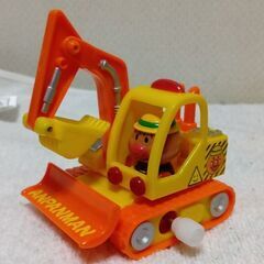 アンパンマン　ゼンマイで動く建設土木車両ミニカー3個の画像