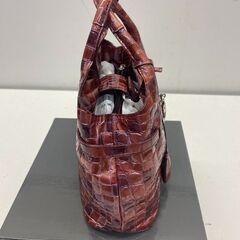 COCCO FIORE ミニゲェン ハンドバッグ 9170172 コッコフィオーレ ミツクラワイン クロコ型押し エナメル QVC (E3824nsrYM)の画像