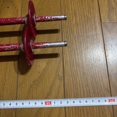 スキーストック（赤）の画像