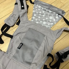 ⭐早い者勝ち⭐ アップリカ GRACO 抱っこ紐 抱っこひも メッシュ 星柄 美品の画像