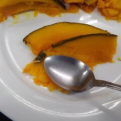 カボチャのレトルトパック1kg　ゆで済み【柔らかい訳あり】お安く売ります。の画像