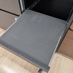 ジモティー割引🏷️【ジャングルジャングル 岸和田和泉インター店】システムキッチンボード ブラック 和泉市 堺市 岸和田市 泉大津市 高石市 泉北郡熊取町の画像