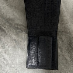 折りたたみ財布の画像