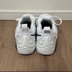 バレーシューズ WAVE MOMENTUM 3の画像