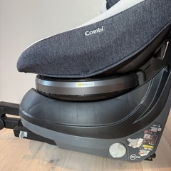 Combi コンビ　クルムーヴ　スマート　ISOFIX チャイルドシートの画像
