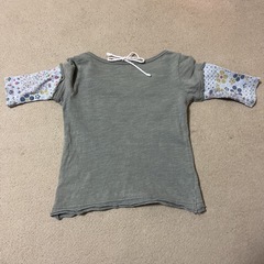 eaB エーアーベー　七分丈　Tシャツ　BeBe べべ　長袖Tシャツ ロンT 90 花柄　sweet ホルターネック　重ね着 子供の画像