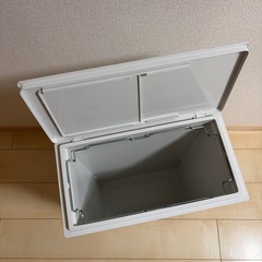 ゴミ箱　無印良品　蓋付き　キャスター付きの画像