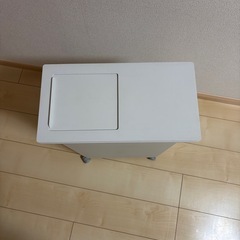 ゴミ箱　無印良品　蓋付き　キャスター付きの画像