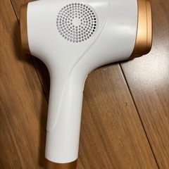 Ejewel IPL 光脱毛器の画像