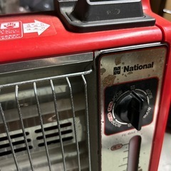 National レトロ電気ストーブ／800W／昭和レッド（現状渡し）の画像