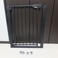 ベビーゲート　ベビーフェンス　中古の画像
