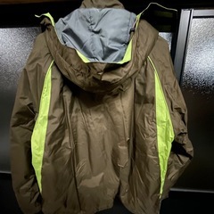 Rivalley フード付きナイロンジャケット Lサイズの画像